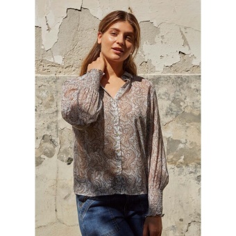 Isay Vibse Blus Spring Paisley